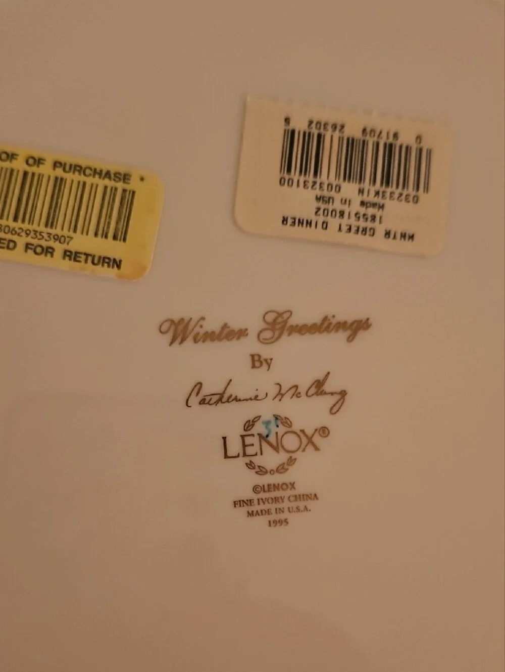 Lenox Holiday Plate with Blue Wreath and Red Cardinal